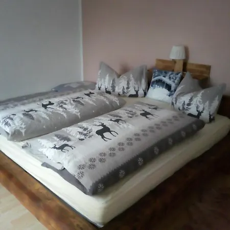 Doehlerwald Apartment *