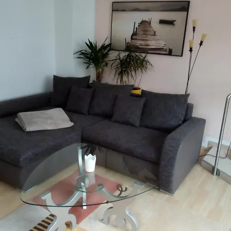 Doehlerwald Apartment